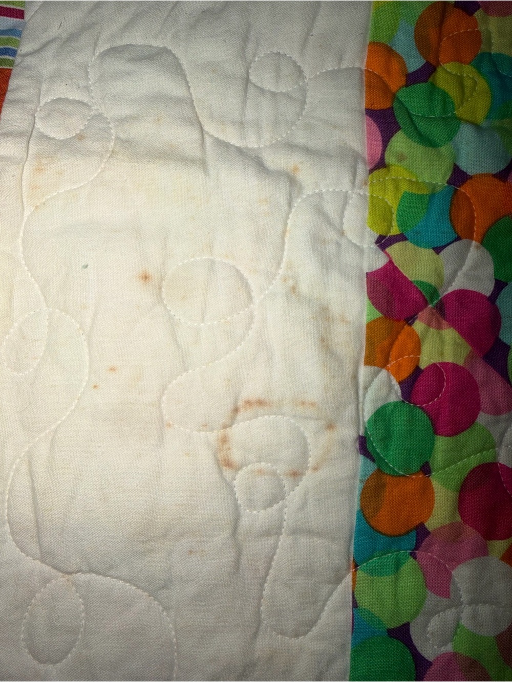 Handmade Colorful Texas Polka Dot Quilt - Picture 5 of 6